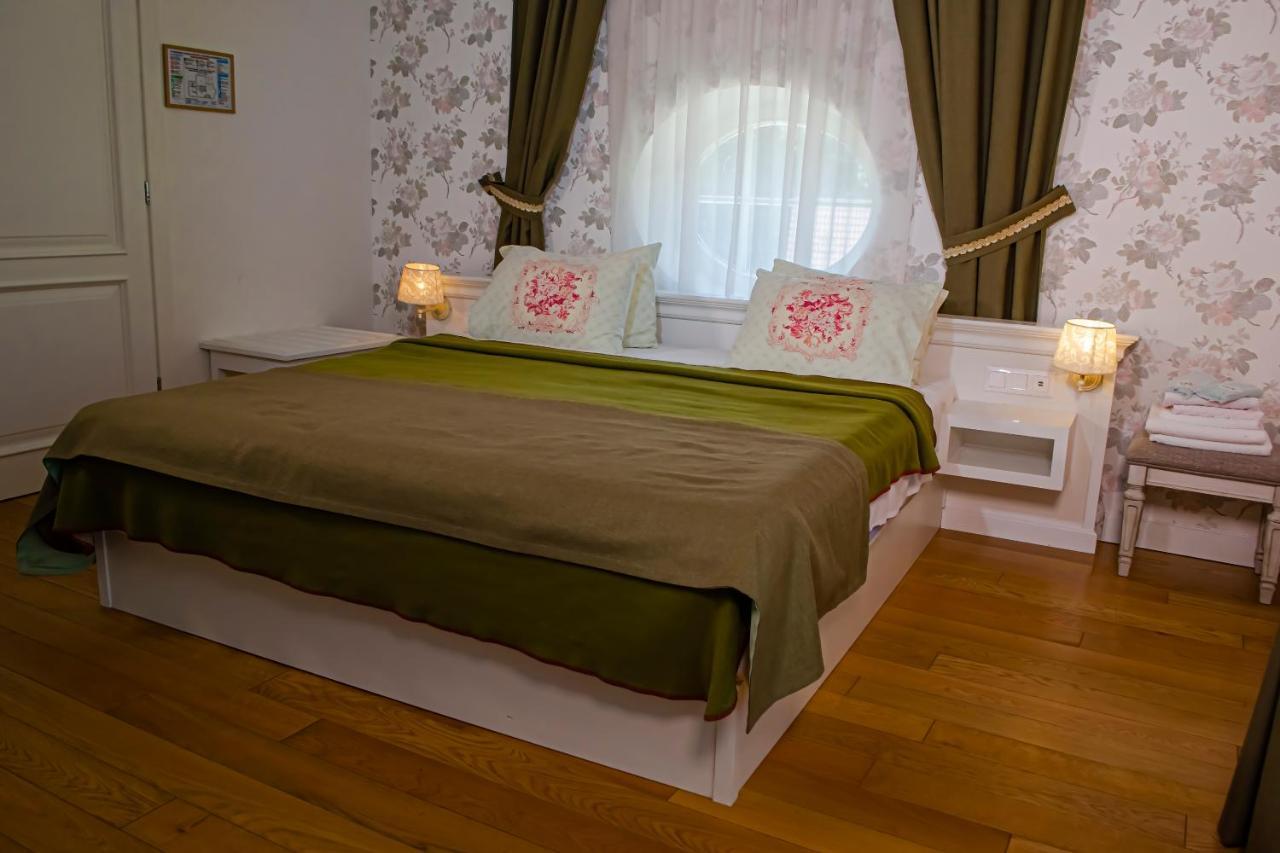 Vila Rozalia Garden Gate 아브리그 외부 사진