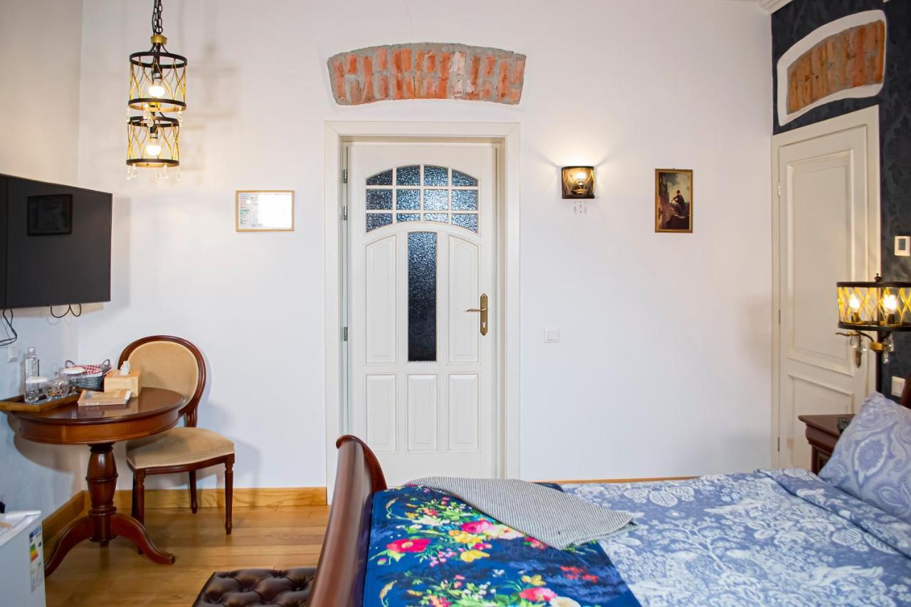Vila Rozalia Garden Gate 아브리그 외부 사진